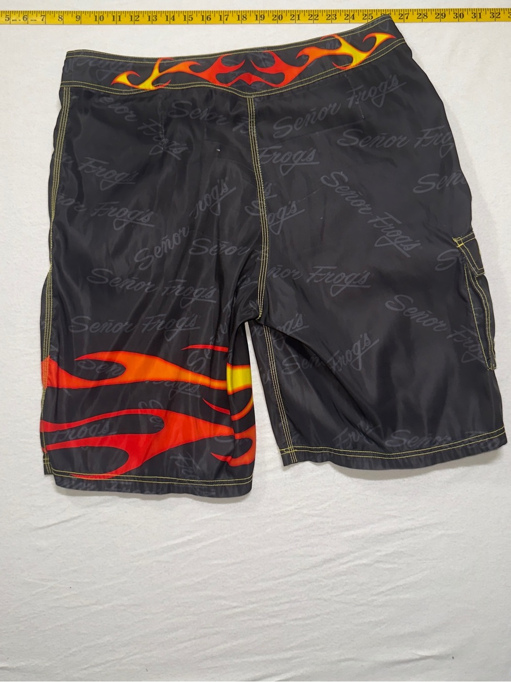 Y2K flame board shorts senor frogs - Picture 8 of 8